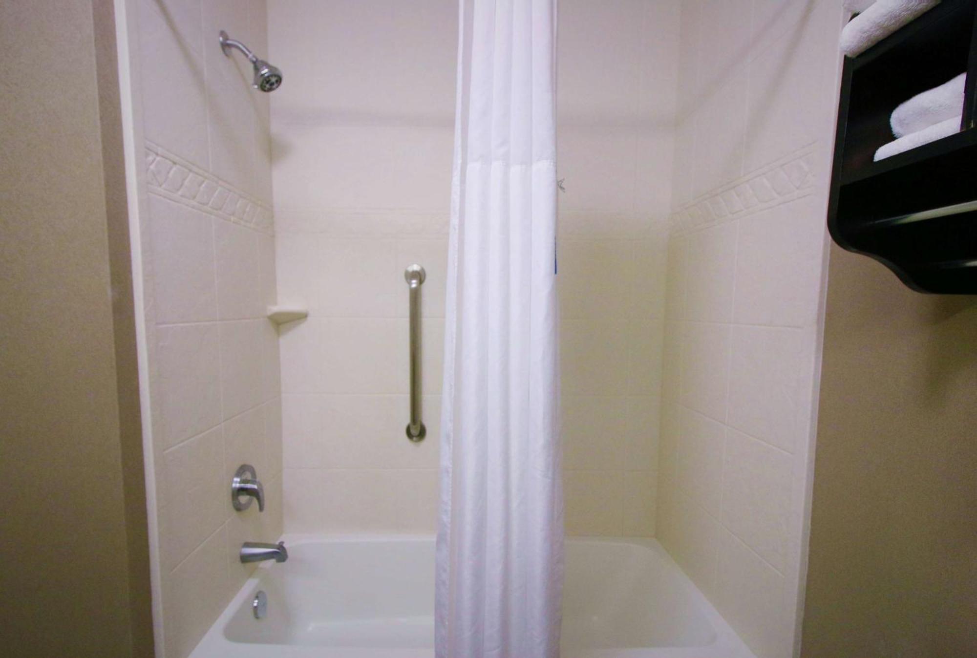Hampton Inn & Suites Flowery Branch Ngoại thất bức ảnh